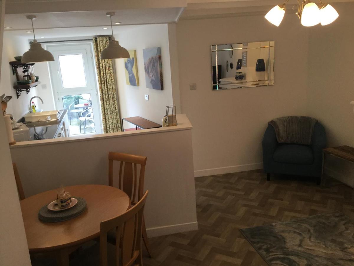 Open Plan Townhouse Διαμέρισμα Κερνάρφον Εξωτερικό φωτογραφία